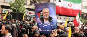 Demonstration wegen des Todes des politischen Hamas-Führers Hanija in Teheran.