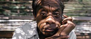  James Baldwin