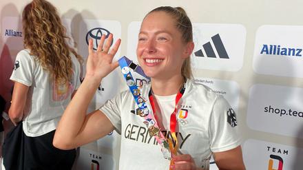 Gina Lückenkemper hat schon viele Pins gesammelt.