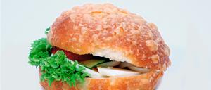 Nicht viel dran, nicht viel drin. Auch ein belegtes Käsebrötchen kann inzwischen ganz schön teuer sein.