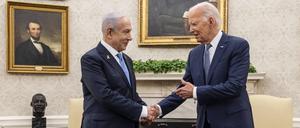 Offiziell verbündet, tatsächlich politische Gegner: US-Präsiden Joe Biden (rechts) und Israels Premier Benjamin Netanjahu im Weißen Haus Ende Juli 2024.