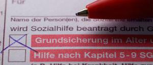 Die Ausgaben für Sozialhilfe sind im vergangenen Jahr um 18 Prozent gestiegen. (Symbolbild)