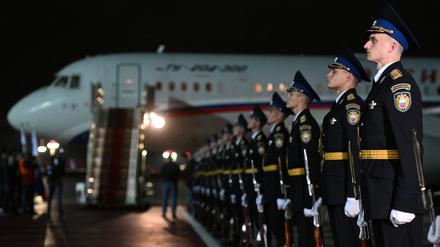 Am Donnerstag landeten die russischen Staatsbürger, die im Rahmen des Gefangenenaustauschs freikamen, in Moskau.
