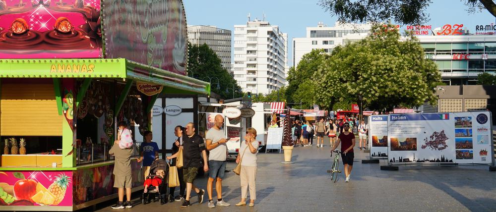 Das erste „Europafest“ auf dem Berliner Breitscheidplatz zeigt nur wenig von Europa.