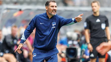 Einstand misslungen. Trainer Cristian Fiel. 
