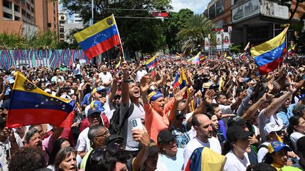 Tausende beteiligten sich am Wochenende wieder an Prostesten gegen Nicolas Maduro.