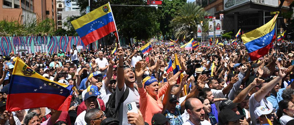 Tausende beteiligten sich am Wochenende wieder an Prostesten gegen Nicolas Maduro.