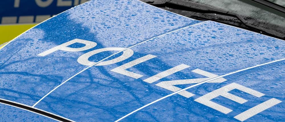 Ein Streifenwagen der Polizei (Symbolfoto).