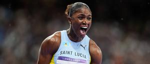 Erster Triumph für St. Lucia. Julien Alfred feiert ihren Sieg im 100-Meter-Lauf.