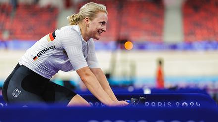 Lea Sophie Friedrich ist mit den deutschen Teamsprinterinnen Favoritin auf Gold.