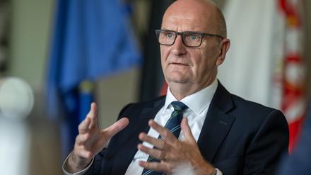 Brandenburgs Ministerpräsident Dietmar Woidke (SPD) fordert mehr Diplomatie im Ukraine-Krieg.