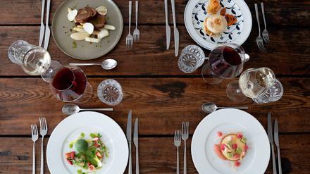 Feines zu Ostern nach Hause liefern lassen – zum Beispiel das Menü aus dem Restaurant Eins44.