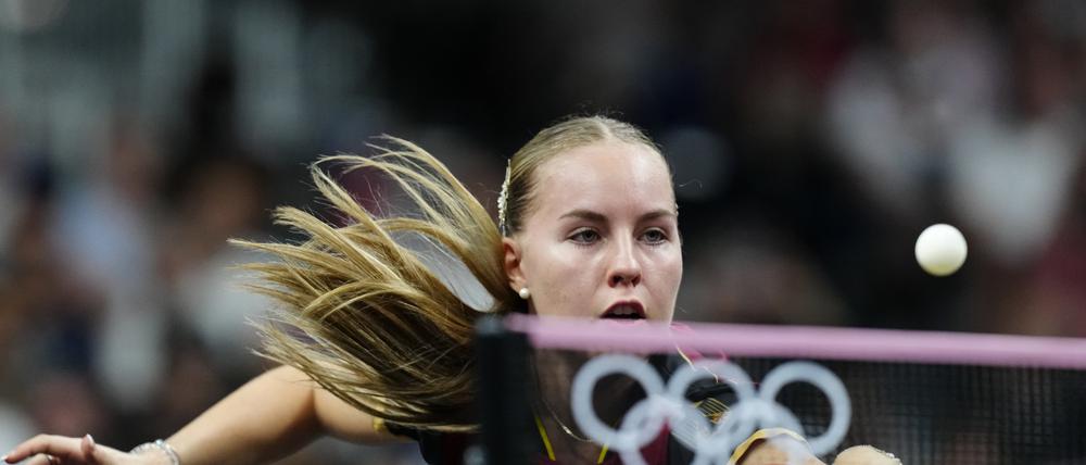 Annett Kaufmann aus Deutschland in Aktion gegen die US-Amerikanerin Rachel Sung. 