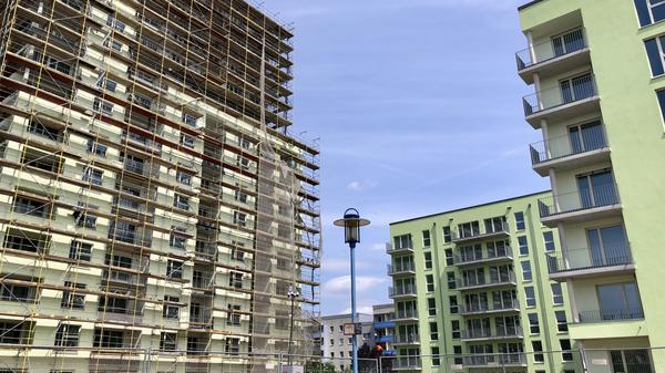 Auf der Baustelle an der Stollberger Straße in Hellersdorf geht es seit 2021 nicht weiter