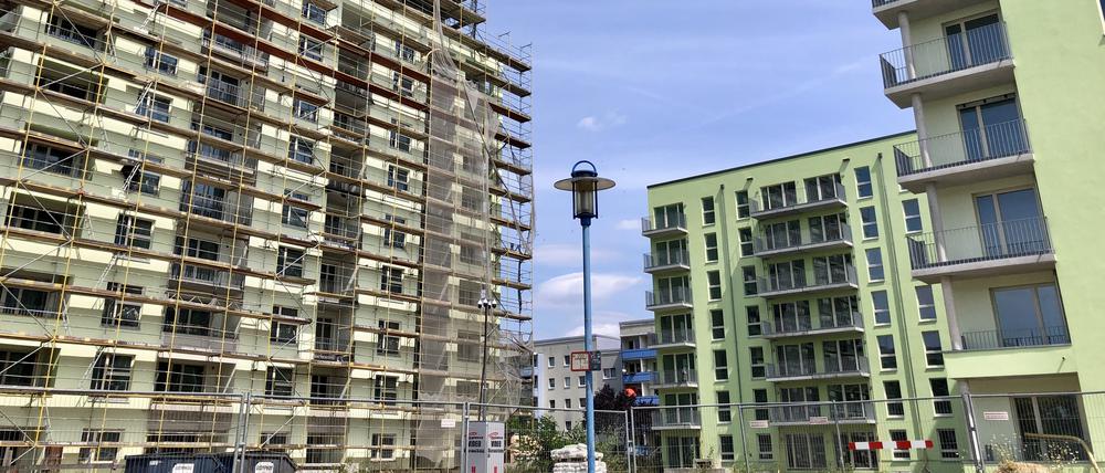 Auf der Baustelle an der Stollberger Straße in Hellersdorf geht es seit 2021 nicht weiter