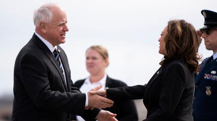 Tim Walz und Kamala Harris.