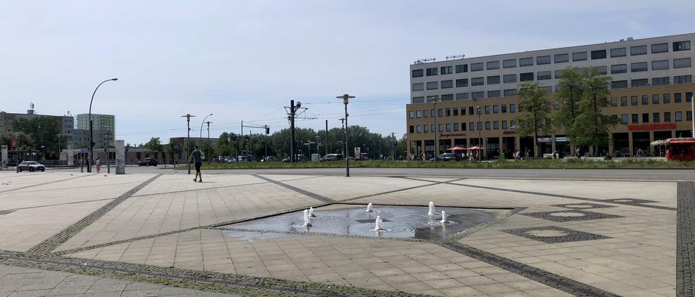 Der Alice-Salomon-Platz in Hellersdorf soll in Zukunft deutlich grüner werden