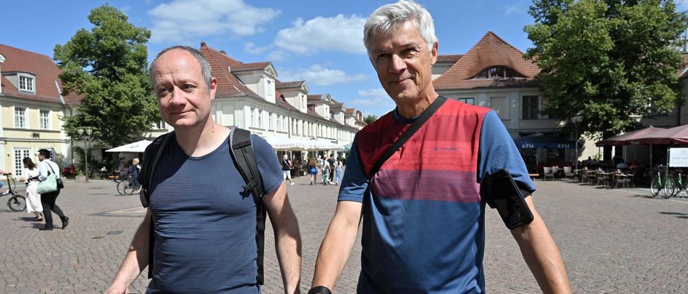 Tobias Straub (links) und Rolf Lessing (rechts) sind die Vorstandsvorsitzenden des Beirats für Mernschen mit Behinderung.