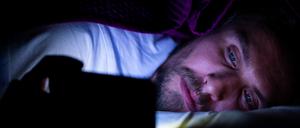 Auf der Dating-App „Romeo“ verabreden sich homosexuelle Männer (Symbolbild).