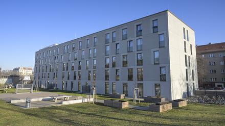 Modulare Unterkunft für Flüchtlinge, Brabanter Straße, Wilmersdorf, Berlin, Deutschland.