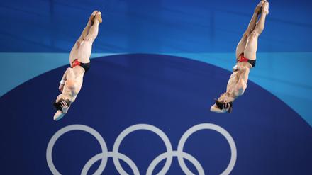 Perfekte Synchronität: Long Daoyi und Wang Zongyuan vom Drei-Meter-Brett.
