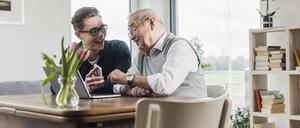 Wer frühzeitig an altersgerechtes Wohnen denkt, hat später weniger Probleme.