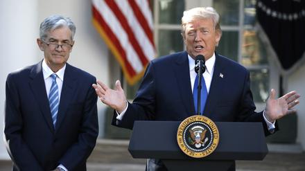 US-Präsident Donald Trump mit Jerome Powell bei dessen Nominierung im Jahr 2020. 