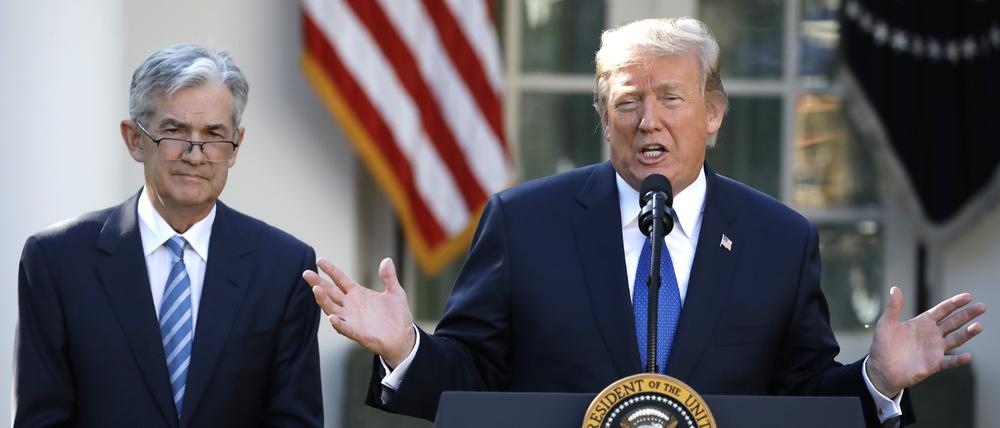 US-Präsident Donald Trump mit Jerome Powell bei dessen Nominierung im Jahr 2020. 