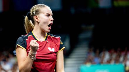 Annett Kaufmann jubelt im Spiel gegen Miwa Harimoto. 
