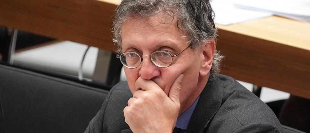 Christian Gaebler (SPD), Senator für Stadtentwicklung, Bauen und Wohnen, aufgenommen bei einer Plenarsitzung des Berliner Abgeordnetenhauses.