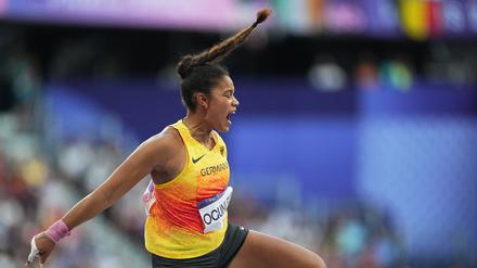 Yemisi Ogunleye gewinnt überraschend Gold beim Kugelstoßen.