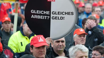 In vielen Branchen streikten Beschäftigte im ersten Halbjahr für mehr Geld. 