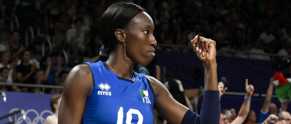 Paola Egonu feiert jeden Punkt.