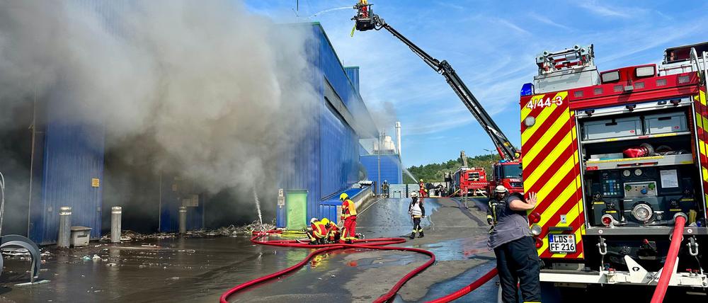 Der Brand gilt als Großschadenslage.