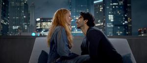 Blake Lively als Lily Bloom und Justin Baldoni als Ryle Kincaid in einer Szene des Kinofilms „Nur noch ein einziges Mal - It ends with us“.