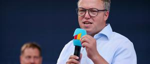 Mario Voigt, Landesvorsitzender CDU Thüringen, bei einer Wahlkampfveranstaltung. Die Thüringer CDU weist Plagiatsvorwürfe gegen Voigt zurück.