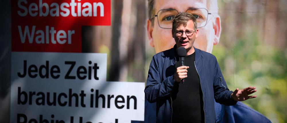 Inszeniert sich als „Robin Hood“ von Brandenburg: Linke-Spitzenkandidat Sebastian Walter.