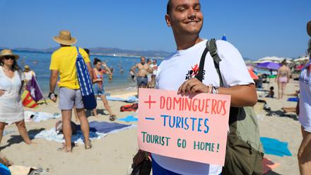 Die Botschaft an Touristen ist deutlich.