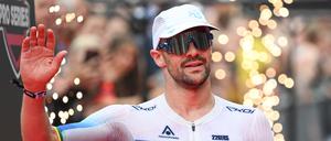 Patrick Lange aus Deutschland kommt auf dem achten Platz ins Ziel auf dem Römerberg. 