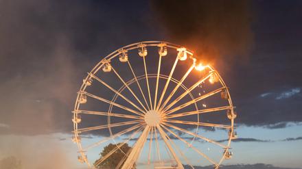 Riesenradbrand beim Highfield-Festival nahe Leipzig.