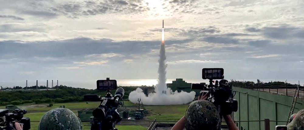 Taiwan testet Raketen aus eigener Produktion.
