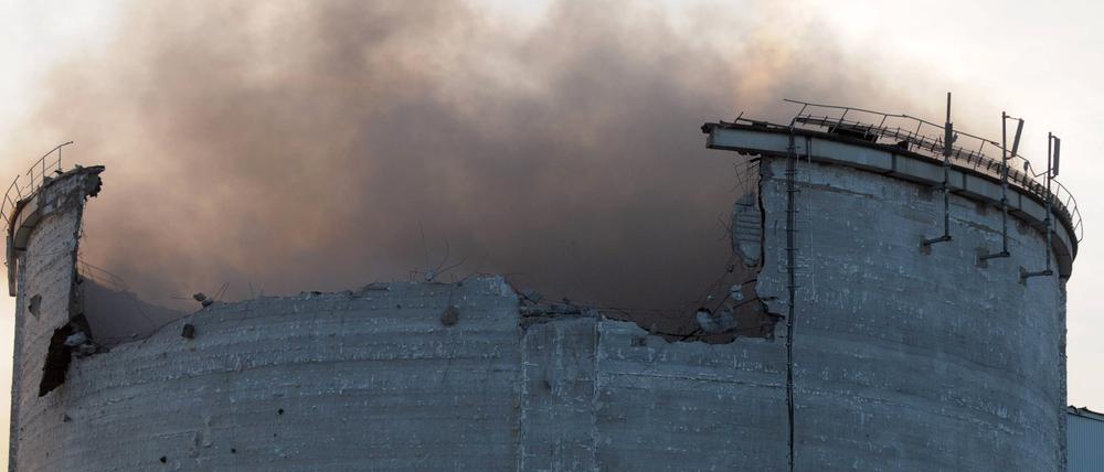Bei einer Staubexplosion ist ein Silo der Südzucker AG in Groß-Gerau zerstört worden.