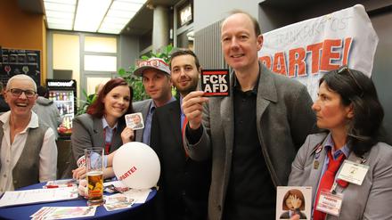 Martin Sonneborn (2.v.rechts ) und seine Partei 