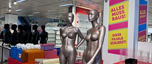 Alles leer gekauft. Das Tempelhofer Galeria-Kaufhaus steht kurz vor der Schließung.