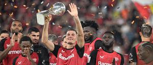 Der erste Titel der Saison wurde bereits vergeben. Den Supercup konnte Leverkusen gewinnen. 