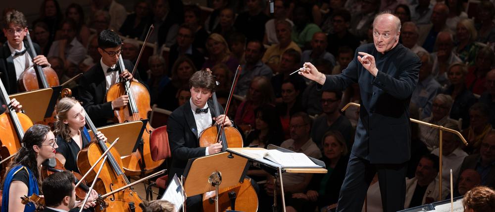 Das European Union Youth Orchestra unter der Leitung von Gianandrea Noseda am 21.8.2024 im Konzerthaus Berlin.