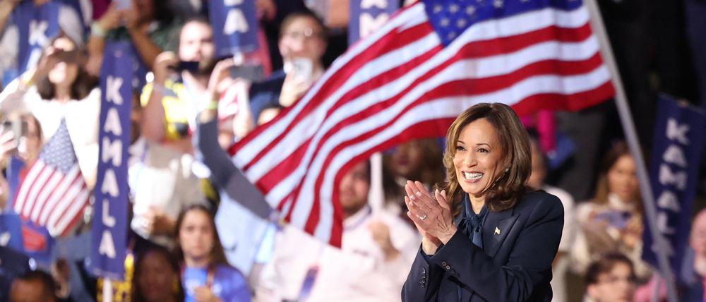 Die US-Vizepräsidentin und demokratische Präsidentschaftskandidatin 2024 Kamala Harris am vierten und letzten Tag der Democratic National Convention.