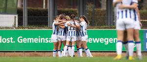 Die Spielerinnen von Hertha BSC blicken optimistisch auf die neue Saison und zählen sich selbst zu den Favoritinnen auf die Meisterschaft. 