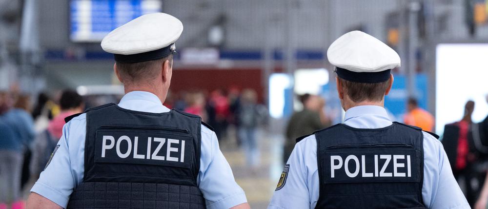 Bundespolizisten am Münchner Hauptbahnhof.
