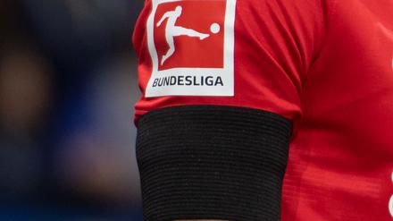 Die DFL empfiehlt nach dem Messerangriff von Solingen den Clubs Trauerflor.  